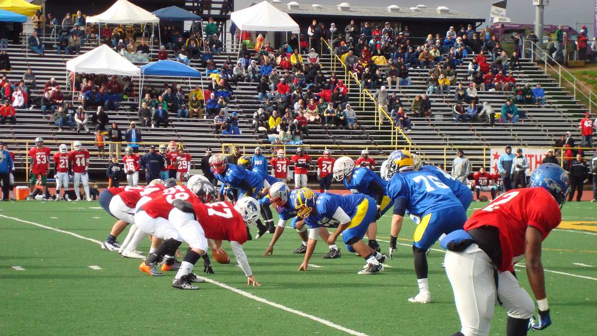 Images 2012 Optimist AllStar football game