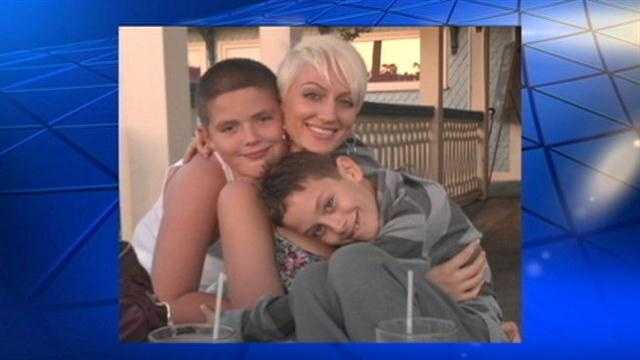 Jessica Hernandez pictured with her two sons.