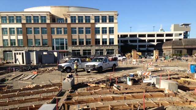 Roseville converting parking lot into $4 million Town Square