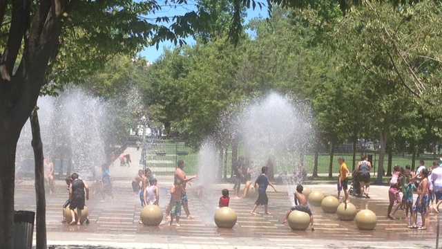 Weekend heat wave to bake western US