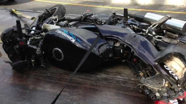 Deadly motorcycle crash closes Highway 50 lane