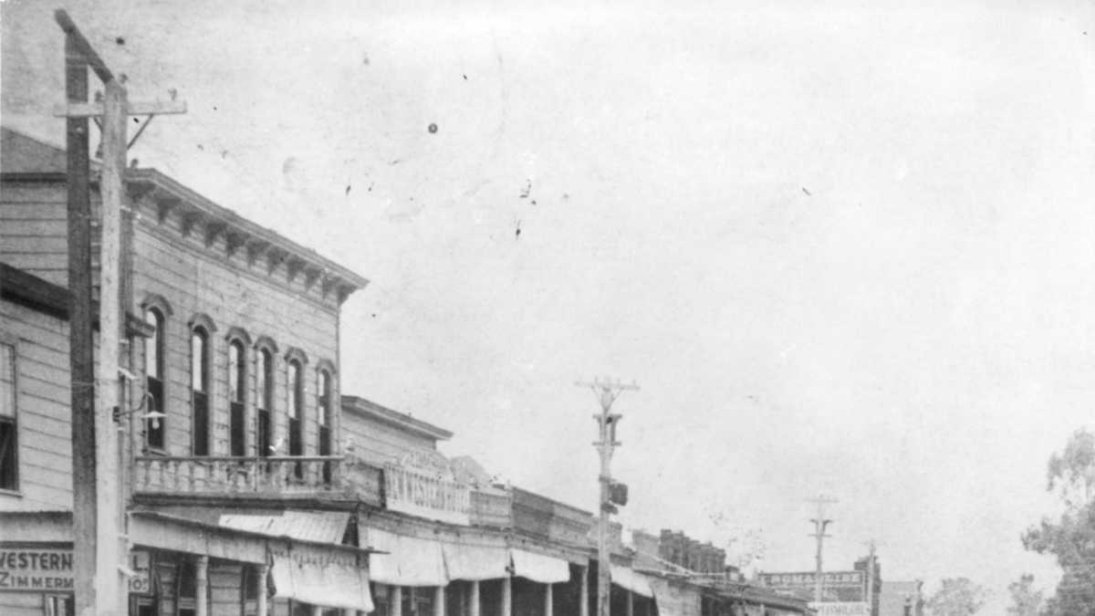 Photos Folsom then and now