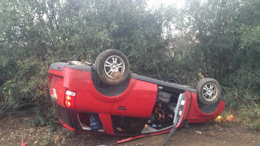 The driver of a red SUV lost control of her vehicle on the off-ramp at Exposition Boulevard and the Capital City Freeway, police said. No other cars were involved (Jan. 29, 2014).