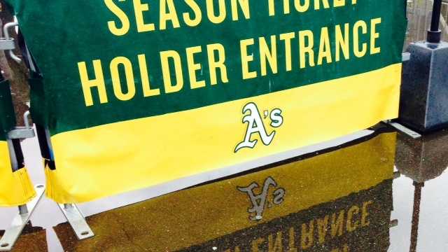 Oakland A's executive Billy Beane among top East Bay water users