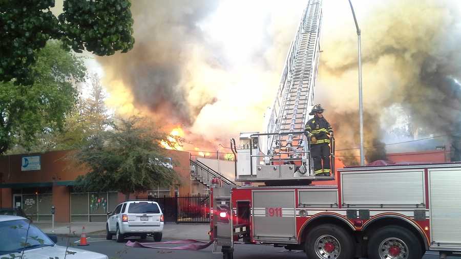A large fire engulfed a commercial building in downtown Sacramento on Thursday. (April 3, 2014)