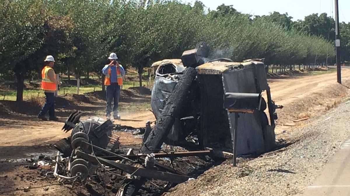 Wreck snarles Highway 70 north of Marysville