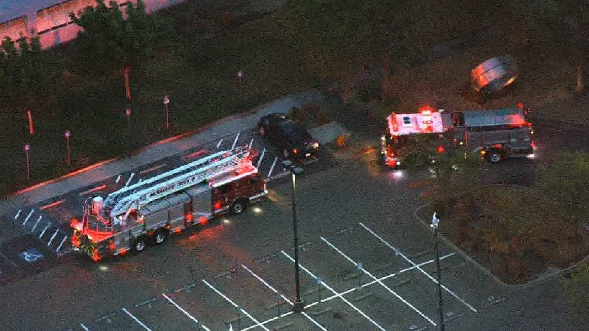 Fire causes damage inside state building in Sacramento