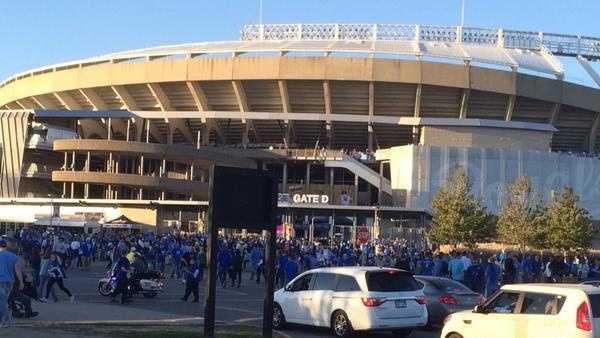 Outside of Kauffman Stadium in Kansas City, Mo., before Game 1 of the World Series. (Oct. 21, 2014)