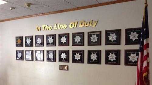 Sacramento County deputy Danny Oliver died after being shot in the head near a Motel 6 on Arden Way. (Oct. 24, 2014)