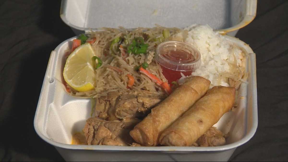 Despite concerns, more are joining FB food groups