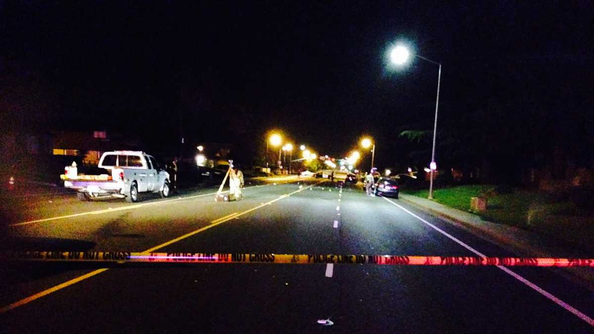 Woman hit by 2 cars dies walking across Vacaville road