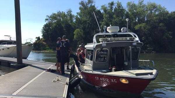 Man hospitalized after water rescue at Discovery Park