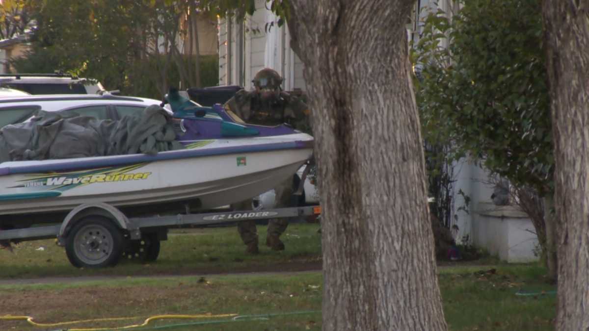 Standoff in south Sacramento ends; suspect arrested