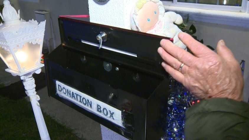 A thief broke into a donation box at a holiday light display outside a Vallejo home. The homeowner said on Tuesday, Dec. 29, 2015, that the donations were for children in need.
