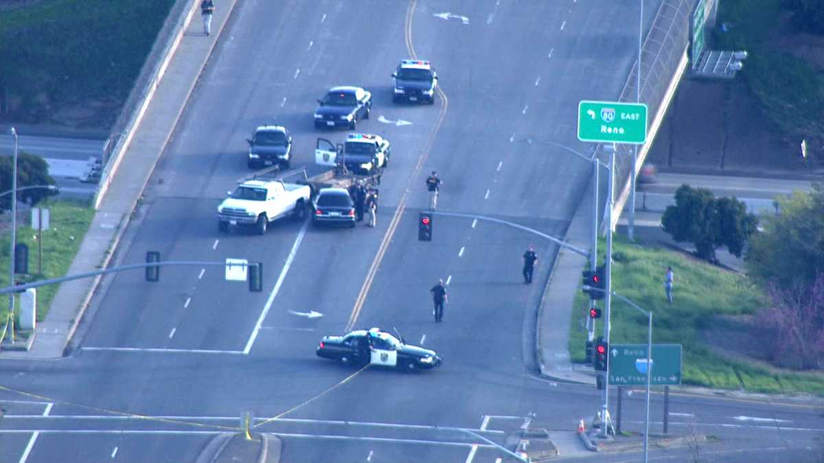 Man wounded in north Sacramento overpass shooting