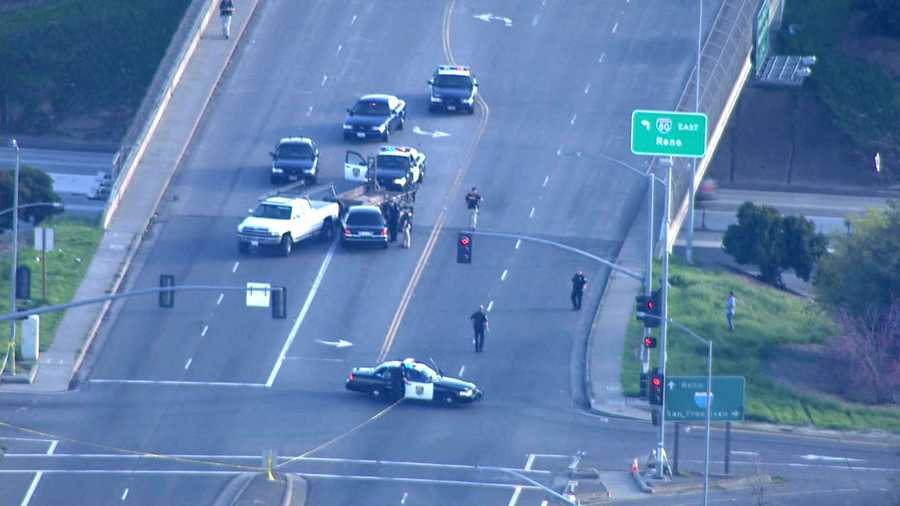 Sacramento police investigate a shooting on Norwood Avenue on Thursday, Feb. 25, 2016.
