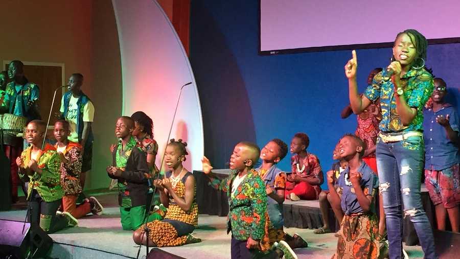 The Watoto Children's Choir, made up of 18 orphans from Uganda, are spreading the message of hope through song. (March 3, 2016)
