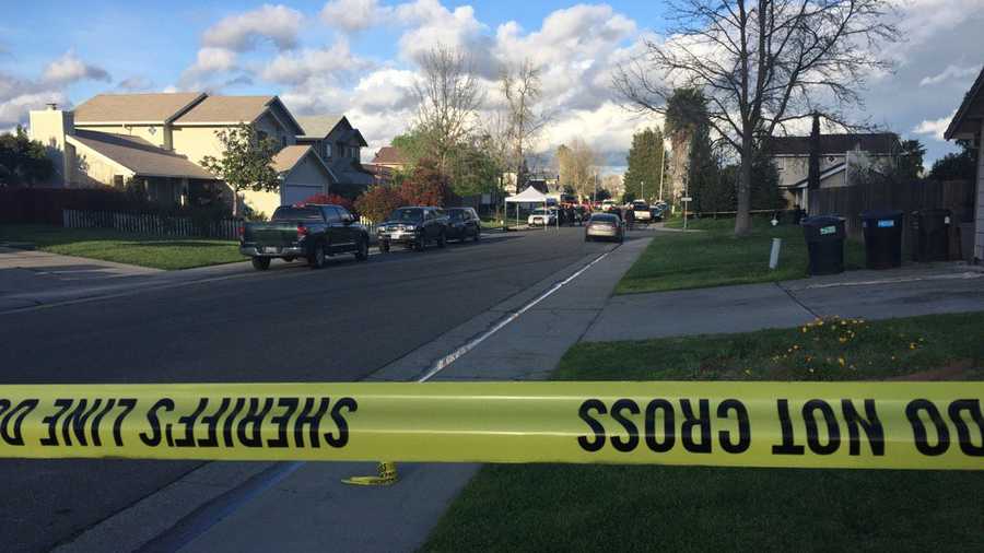 The Sacramento County Sheriff's Department investigates a south Sacramento home where a toddler shot herself on Monday, March 7, 2016.