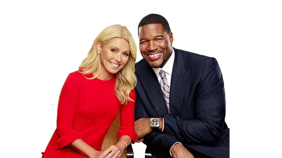 Kelly Ripa interviews the Fox NFL Sunday hosts 