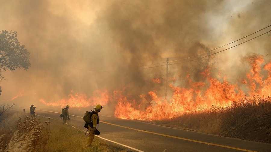 Firefighters Marching At Capitol >> Cal Fire Firefighters Demand Pay Raise Firefighters Marching At Capitol >> Cal Fire Firefighters Demand Pay Raise