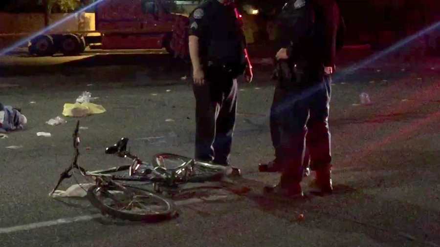 Modesto police investigate a major-injury crash involving a bicyclist on Friday, Sept. 30, 2016.