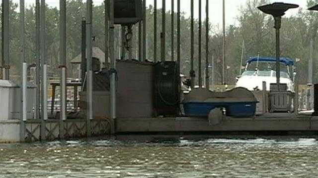 The flood of 2011 is just a memory for boaters revving up for the holiday weekend.