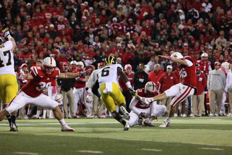 Photos Nebraska defeats Michigan