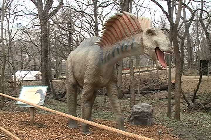 dinosaurs alive exhibit 2021