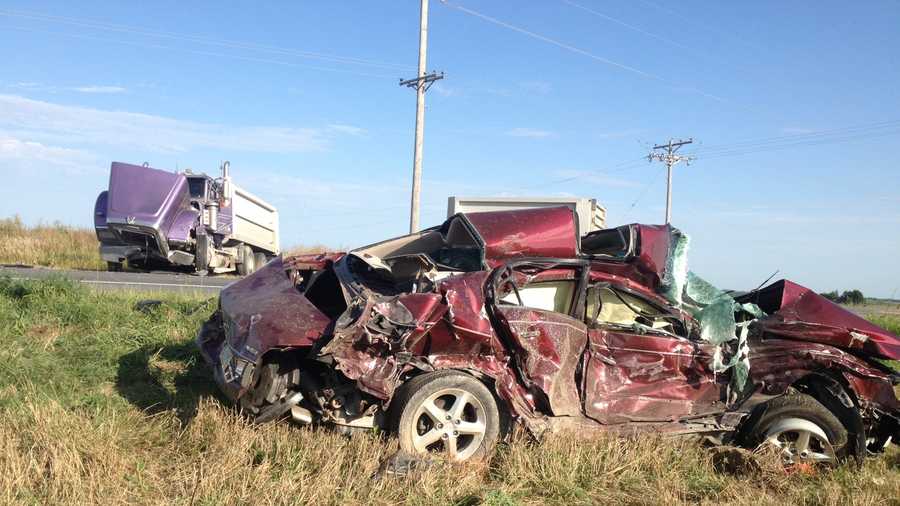 Authorities ID man killed in accident near Weeping Water