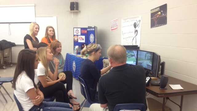High Schoolers Experience Texting Drinking While Driving Simulator