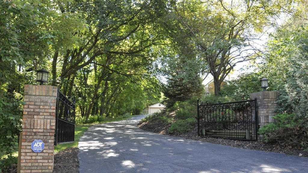 Ponca Hills home listed at 1.3 million