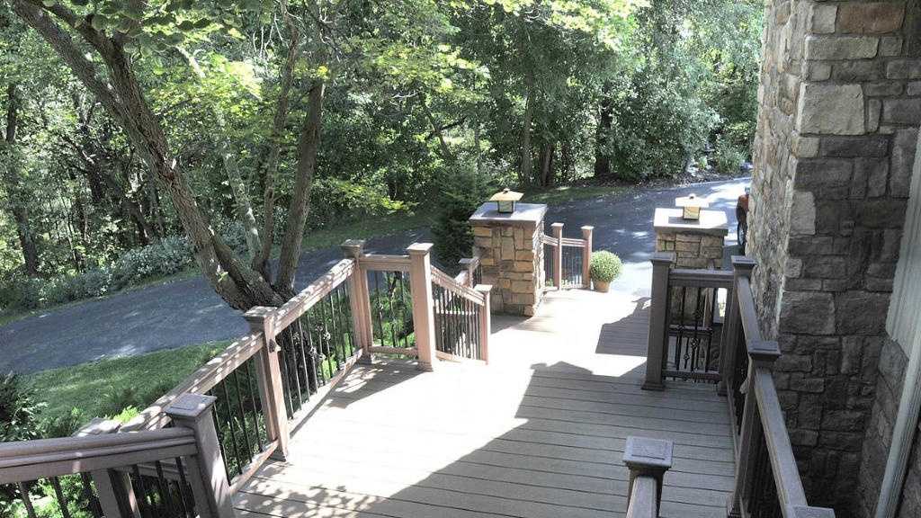 Ponca Hills home listed at 1.3 million