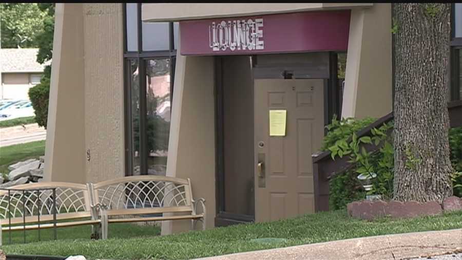 Grandmother's Restaurant and Lounge suddenly closed its doors Wednesday, posting signs that the business "lost its lease."