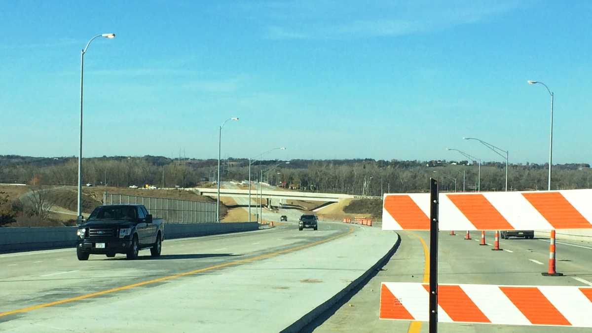 Highway 75 reopens near Plattsmouth