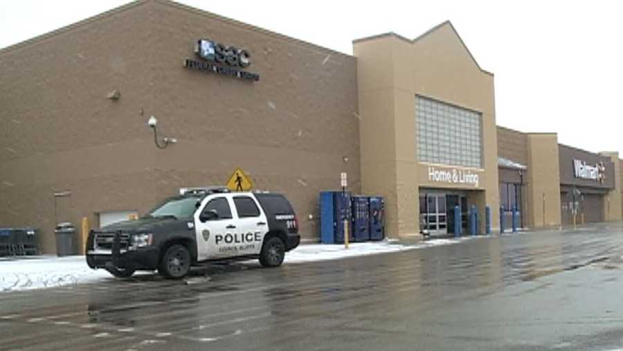 Suspect in custody after Council Bluffs carjacking