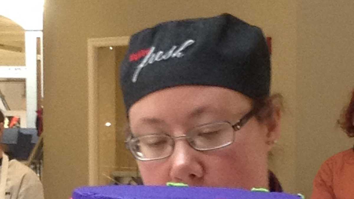 Photos HyVee cake decorators compete in Omaha