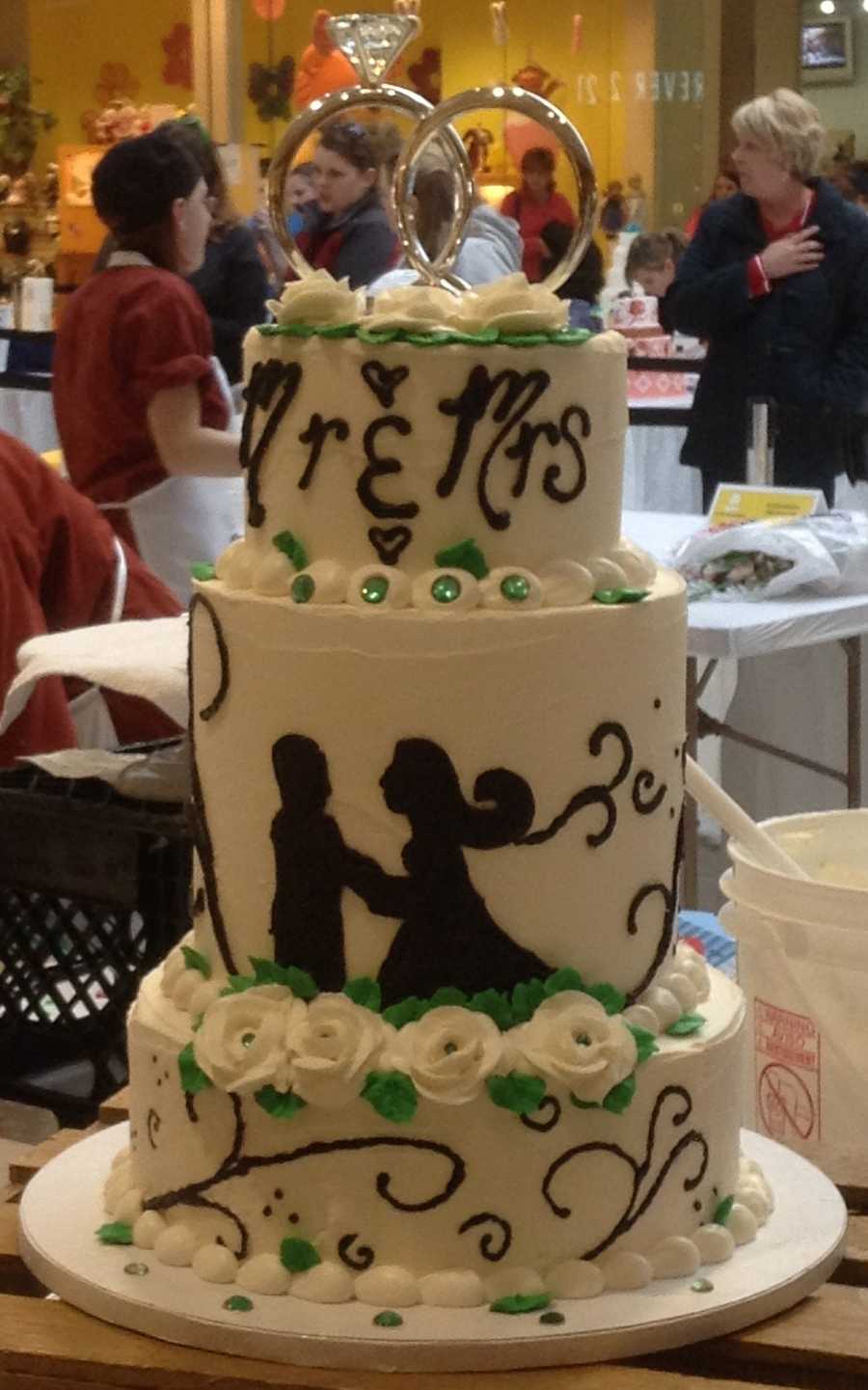 Photos HyVee cake decorators compete in Omaha