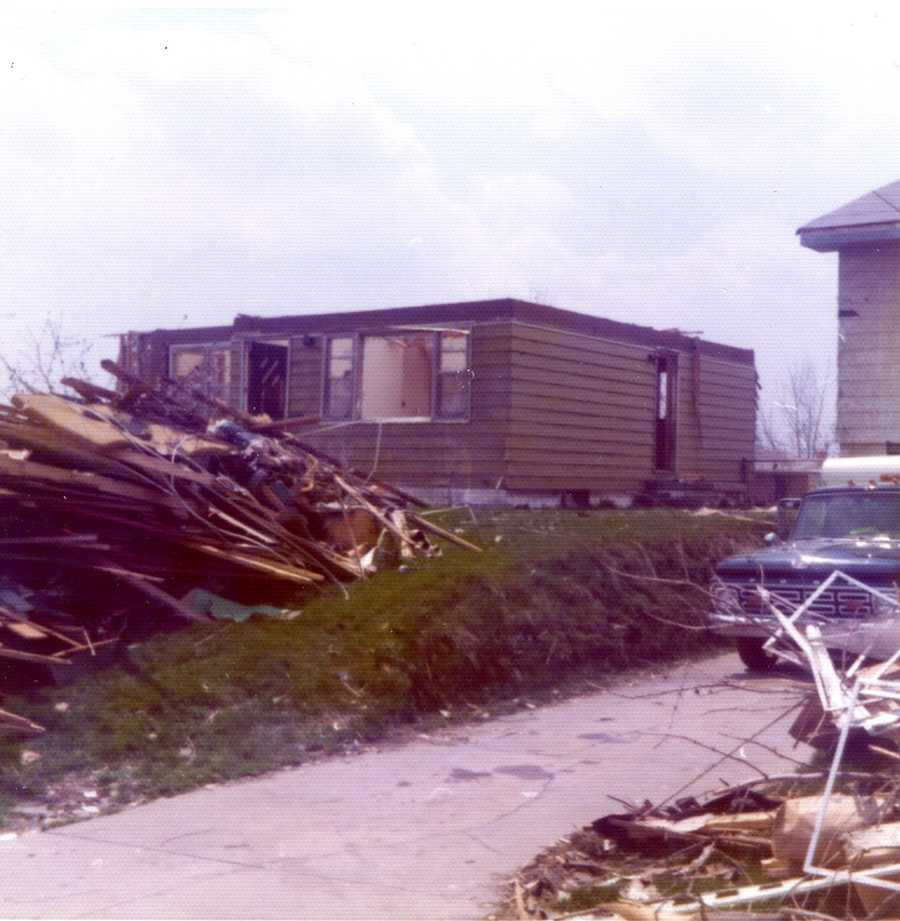 Photos of 1975 tornado damage by Dan Kaiser