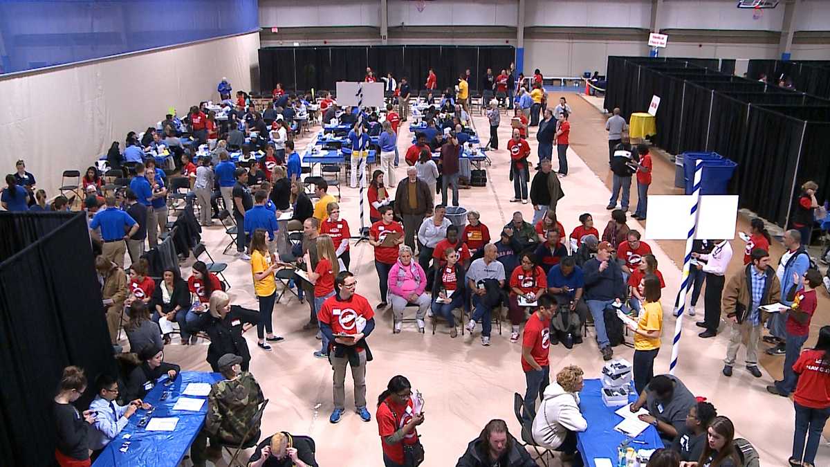 Resource fair at Creighton provides help for the homeless
