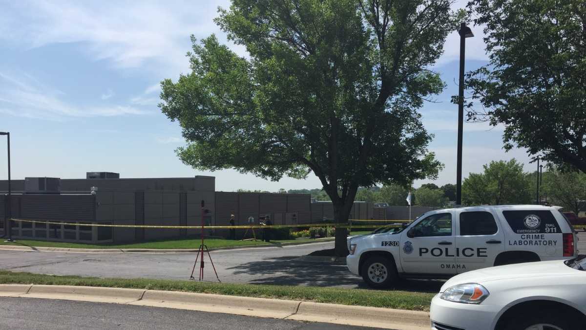 Omaha police identify woman found dead near 117th, Davenport