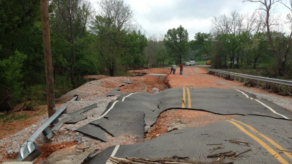 Images: Disaster declared in Benton County, flooding, road damage