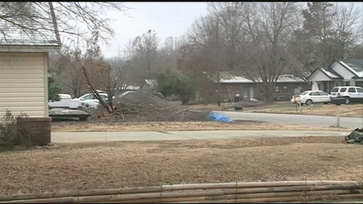 Yard waste pickup varies by city