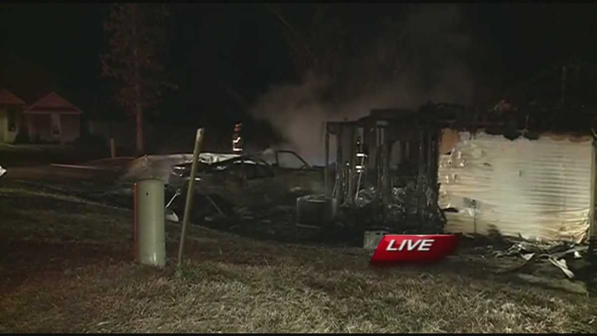 Early morning house fire in Avoca