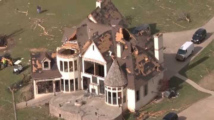 PHOTOS: Stunning aerial images of tornado damage in Vilonia & Mayflower