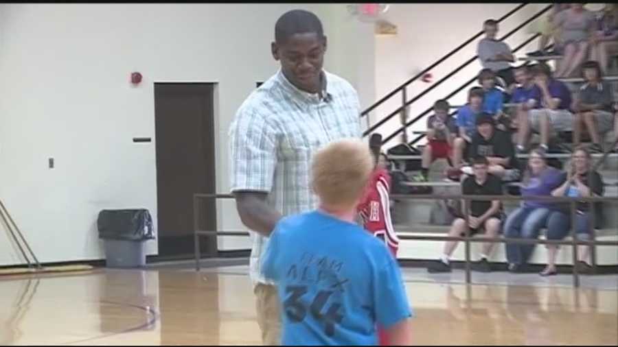 Chicago Bulls player Ronnie Brewer was in Elkins to make one boy's dream a reality.
