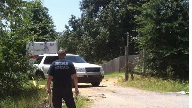 Photos 2 Arrested After Body Found At Shallow Grave