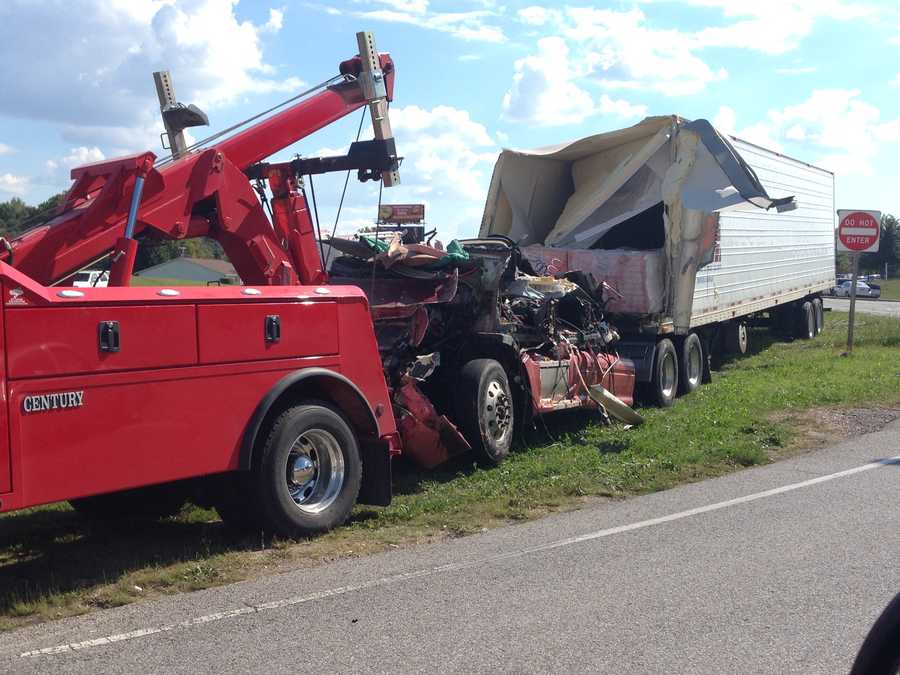 IMAGES Semis, cars involved in major crash at Hwy 71 in Bella Vista