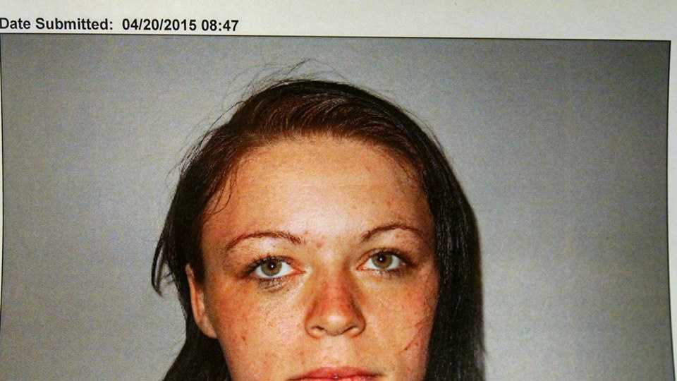 Sheriff: Woman arrested after shooting man in head