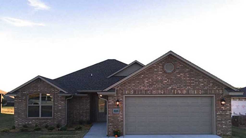 Showcase Saturdays Tour these River Valley Homes