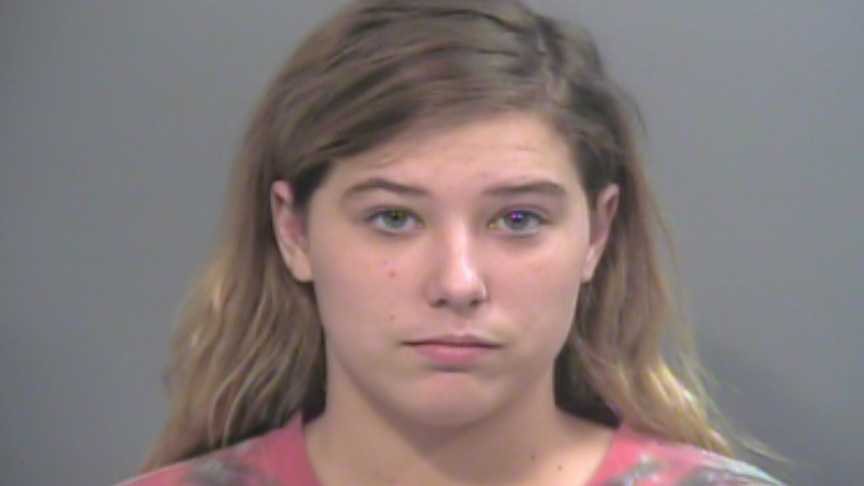 Prairie Grove woman arrested in cyberbullying case